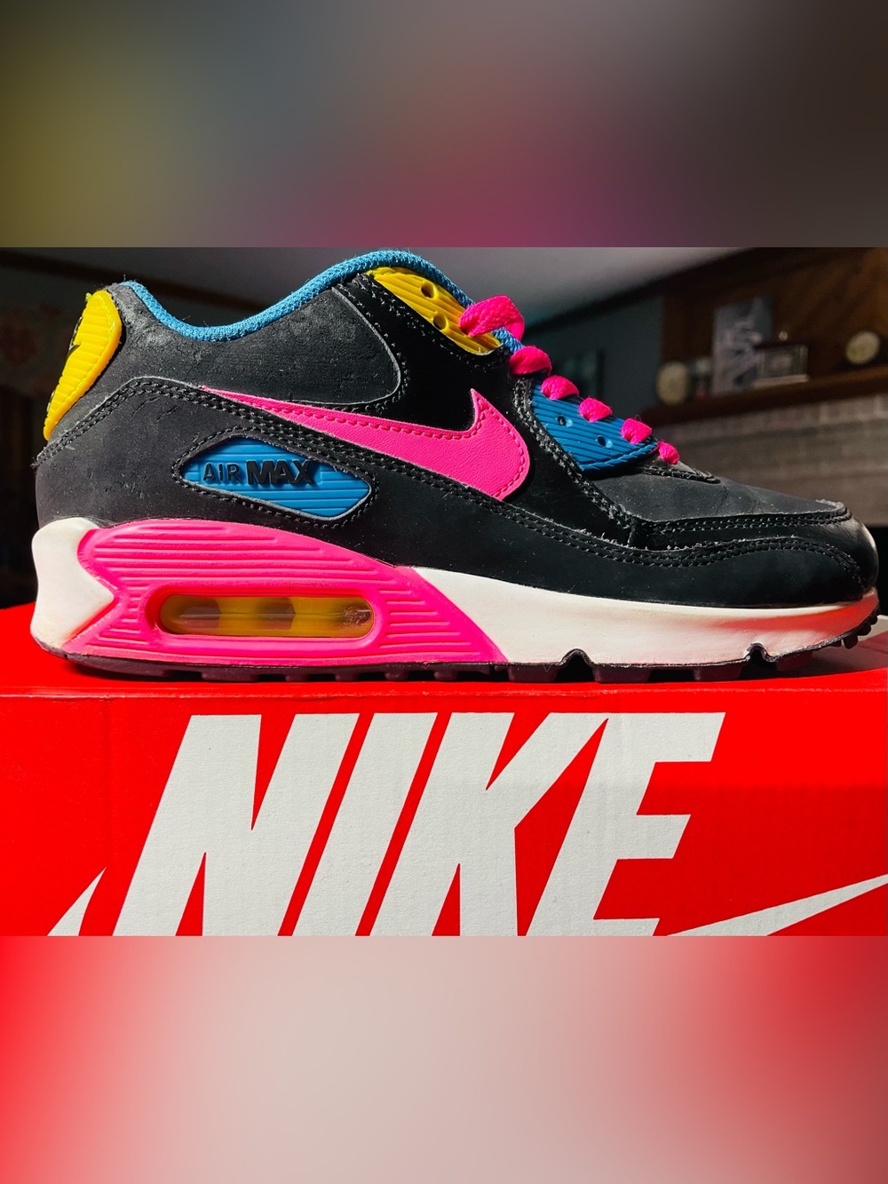 NIKE AIR MAX 90 LTR (GS)
5.5Y
7W